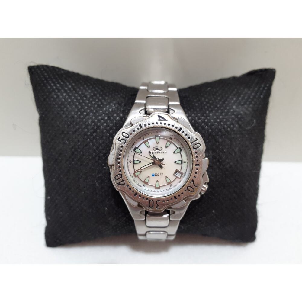 Freestyle Shark Ladies Diving Wristwatch Rotating Bezel